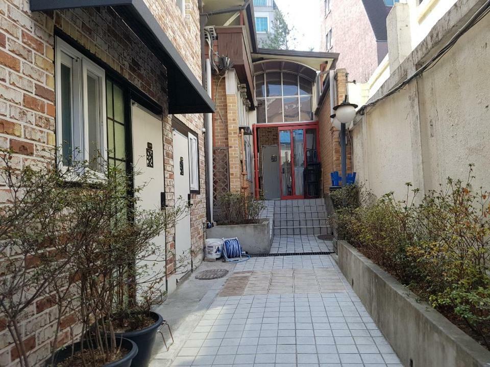 Nungmaru Guesthouse Seoul Exteriör bild